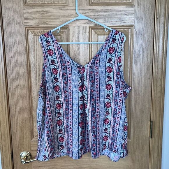 Torrid Challis Stitch Detail Tank Size 3X - Picture 5 of 7